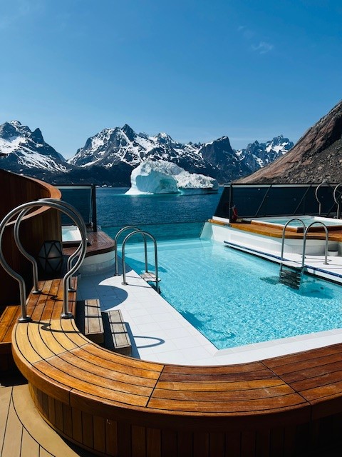 Venture Pool Greenland