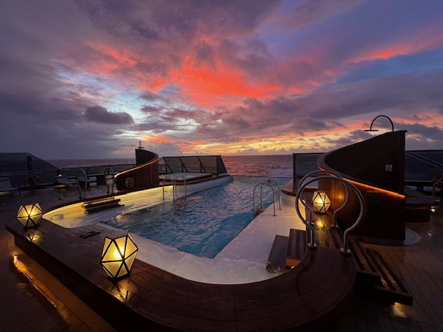 pool